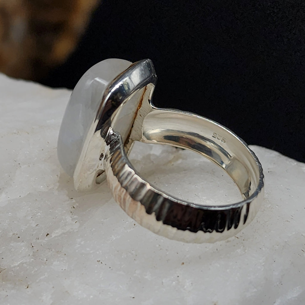 Feeling Blue / 7 / Designer Jewelry Moonstone Gemstone Blue Stone Unique Ring Hypoallergenic Silver 925 Ring Gift for Momen