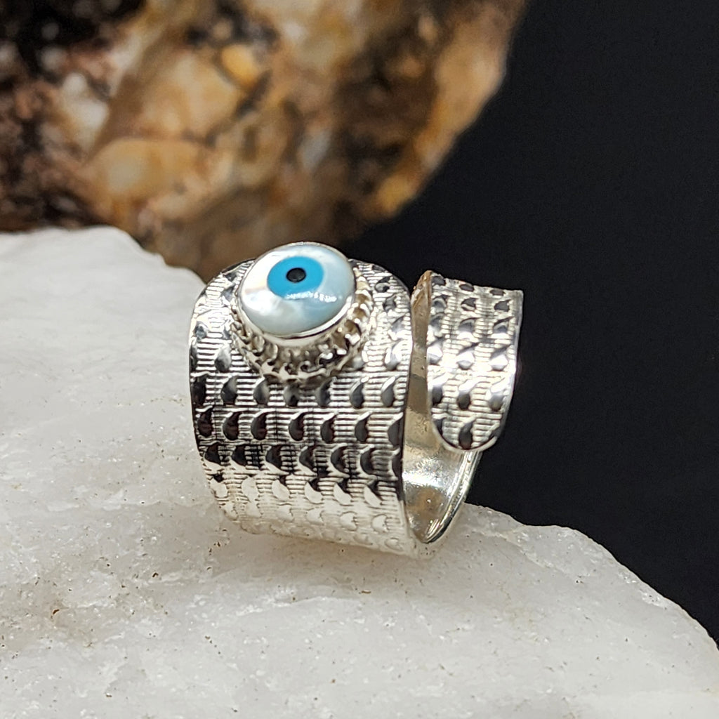 Ocean Spell / 7 - 7.5 / Designer Jewelry Natural Mother of Pearl Stone Unique Ring Hypoallergenic Silver 925 Ring Gift for Momen