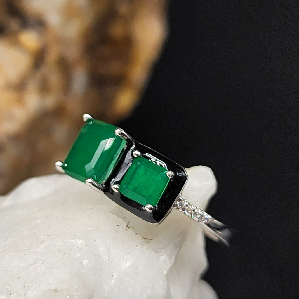 Tha Wander Days / 9.3 / Designer Jewelry Natural Green Chalcedony Unique Hypoallergenic Silver 925 Ring Gift for Lady