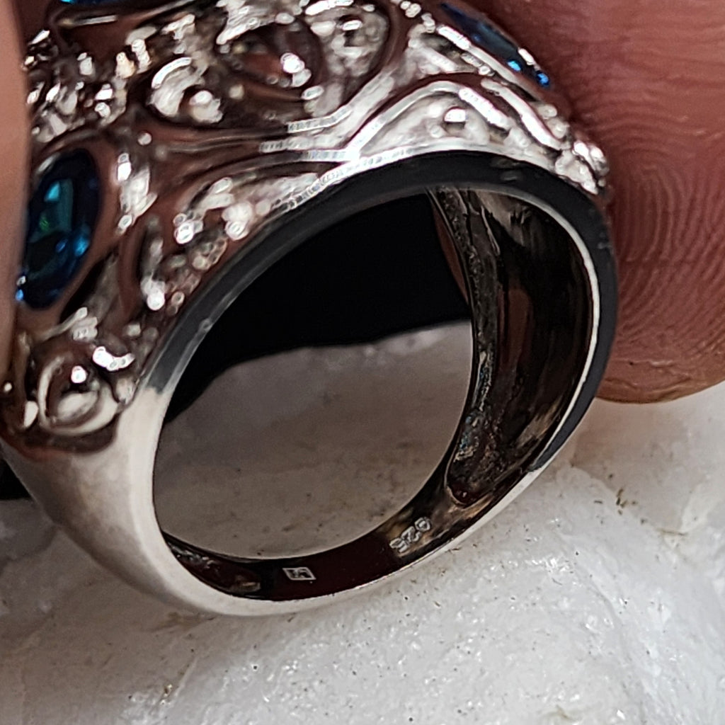 OCEAN STINGRAY / 7.5 / Designer Jewelry Blue Topaz Gemstones Unique Ring Hypoallergenic Silver 925 Ring Gift for Momen
