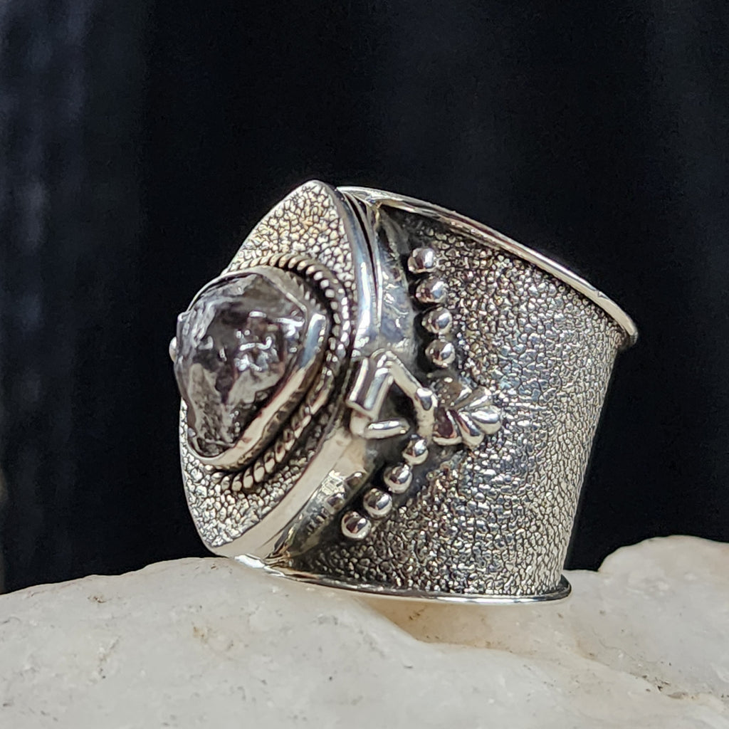 Magie Noire Beast / 9