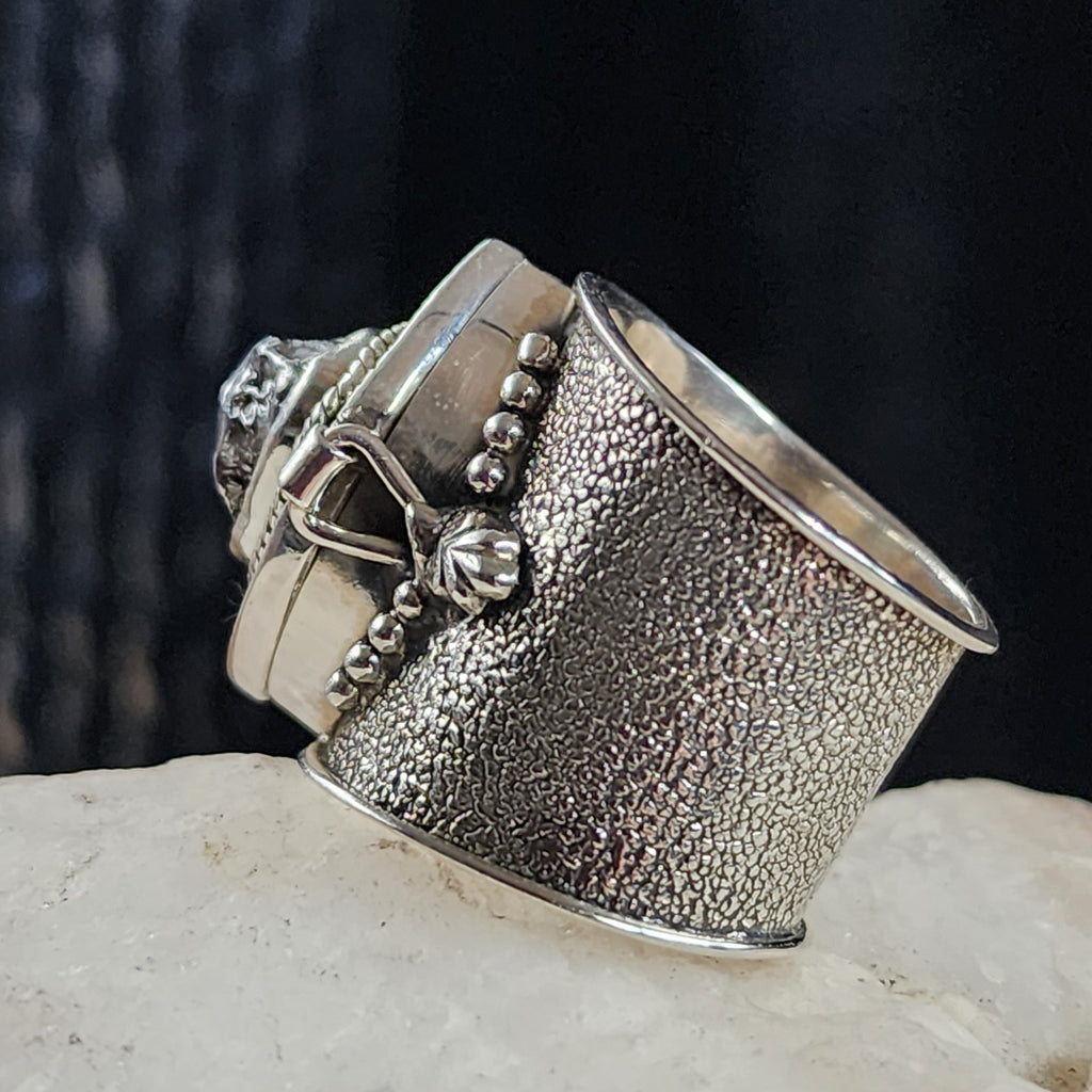 Magie Noire Beast / 9