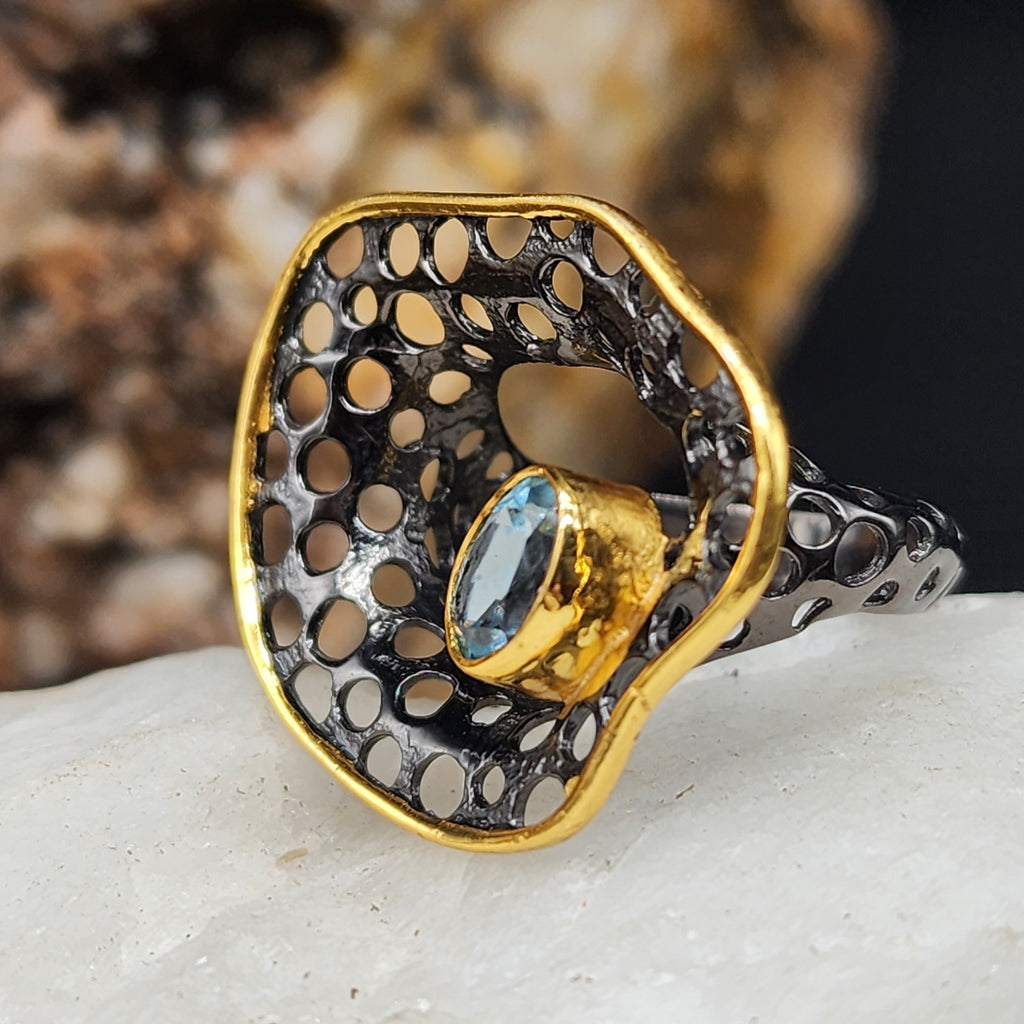 RARE FEELINGS / 8 / Designer Jewelry Aquamarine Stone Unique Ring Hypoallergenic Silver 925 Ring Gift for Momen