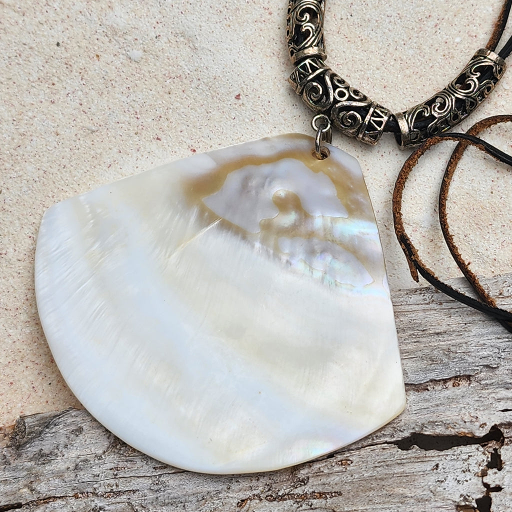 BOYS IN THE OCEAN / Designer Jewelry Large Ocean Shell Necklace Shell Mother Of Pearl Stone Necklace Leather Necklace