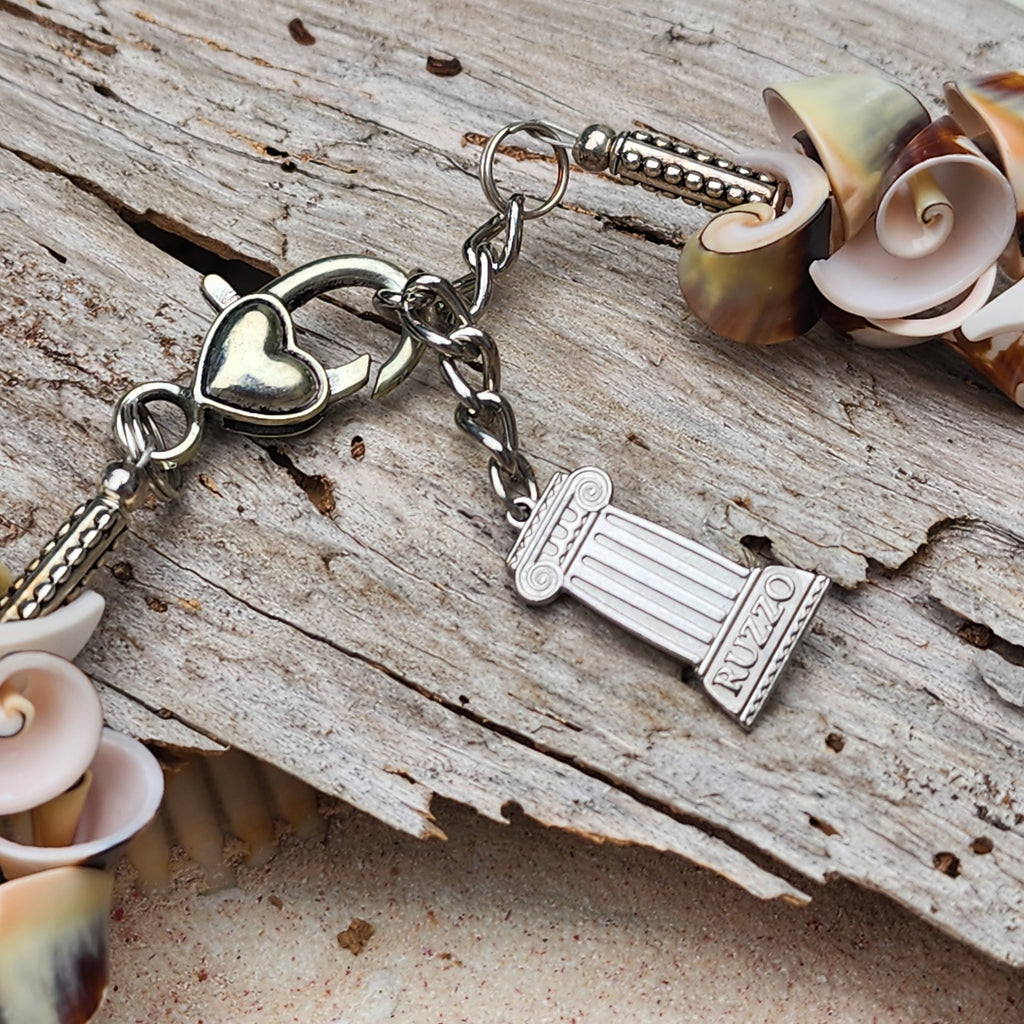 PURE WATTERS / Natural Ocean Shells Seashell Neckless Natural Shell Centerpiece Elegant Handmade Jewelry Perfect Gift for Her