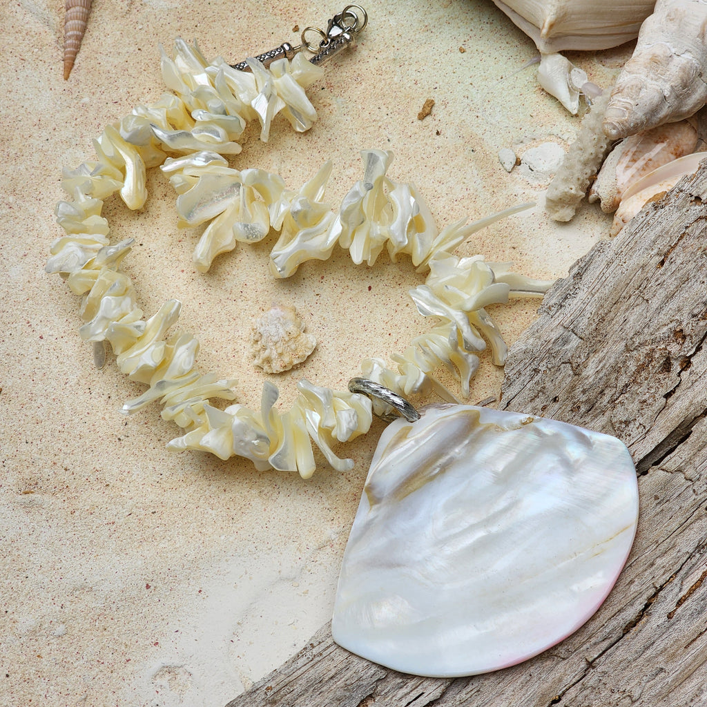 WRECK BAR / Designer Jewelry Large Ocean Shell Necklace Shell Mother Of Pearl Stone Necklace Boho Seashell Mermade Necklace