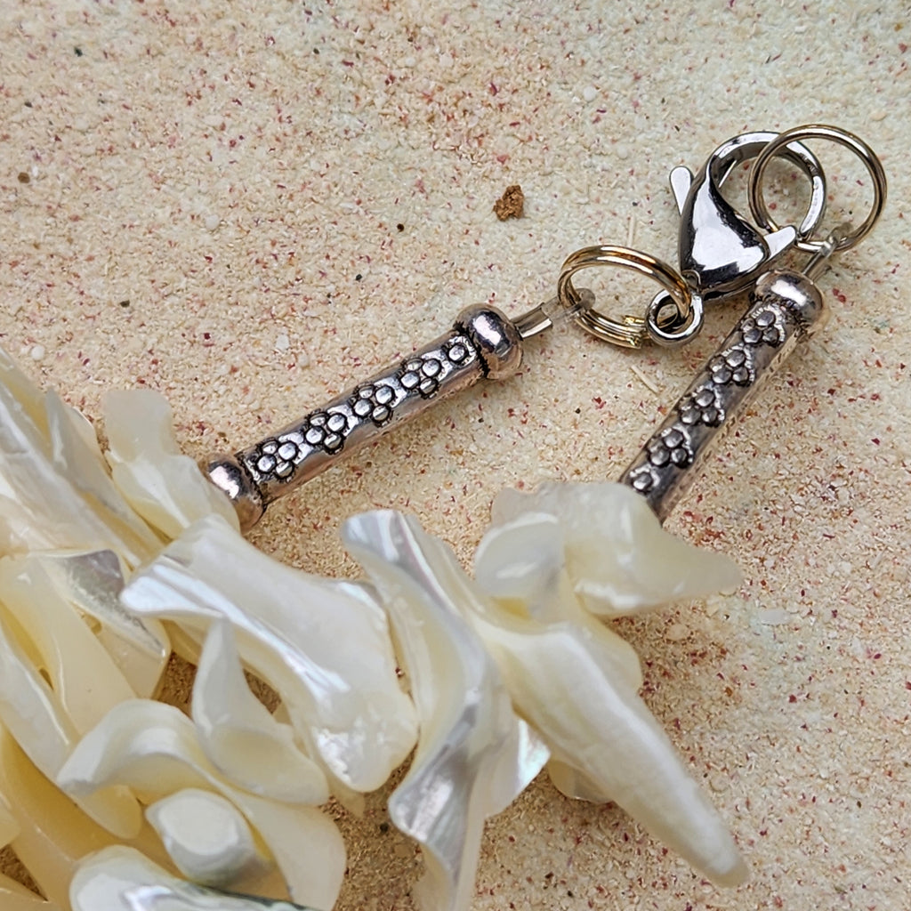 WRECK BAR / Designer Jewelry Large Ocean Shell Necklace Shell Mother Of Pearl Stone Necklace Boho Seashell Mermade Necklace