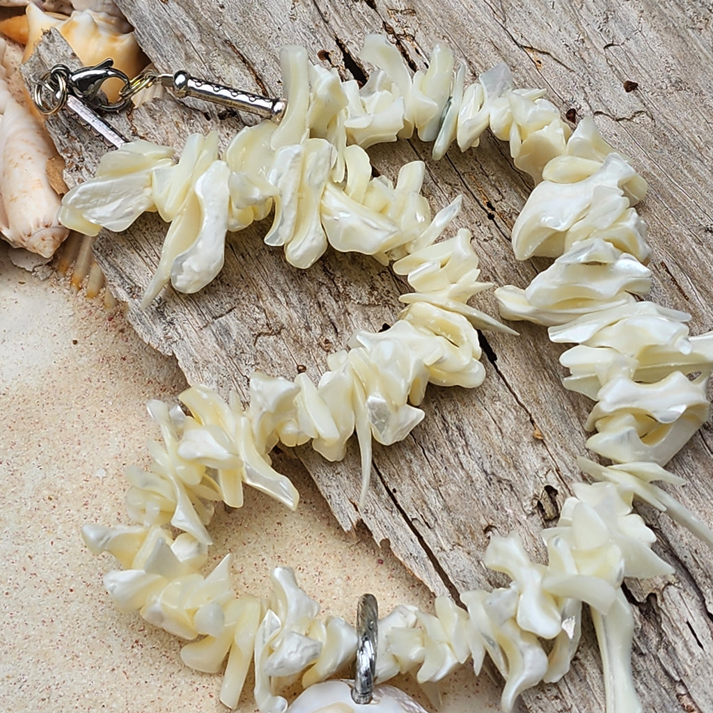 WRECK BAR / Designer Jewelry Large Ocean Shell Necklace Shell Mother Of Pearl Stone Necklace Boho Seashell Mermade Necklace