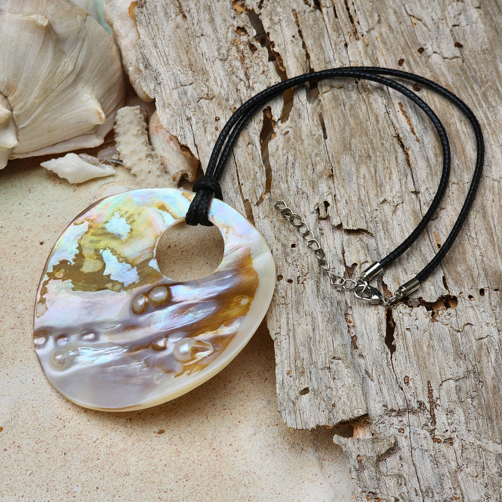 Weeki Wachee / Designer Jewelry Large Ocean Shell Necklace Shell Mother Of Pearl Stone Necklace Seashell Necklace