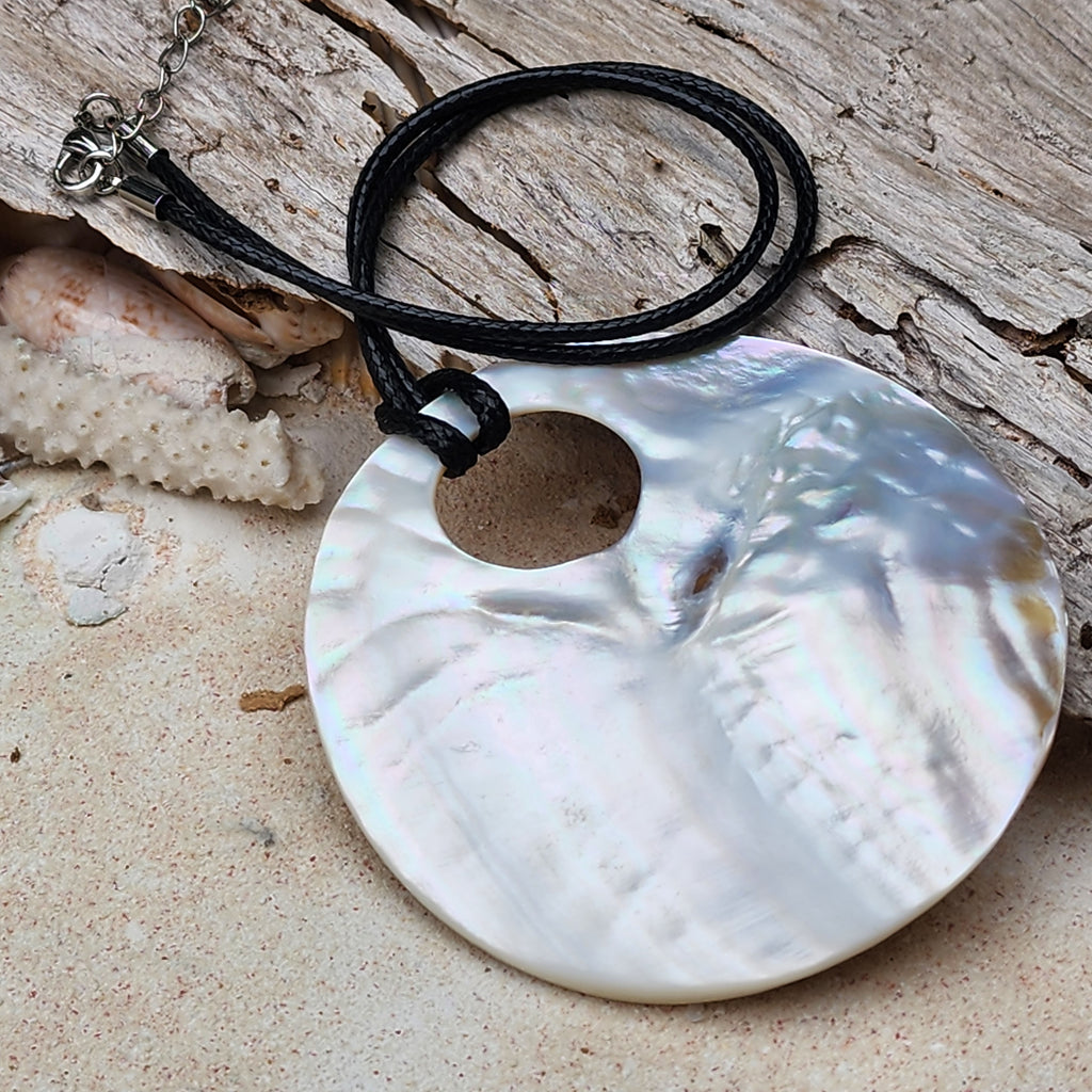 Weeki Wachee / Designer Jewelry Large Ocean Shell Necklace Shell Mother Of Pearl Stone Necklace Seashell Necklace