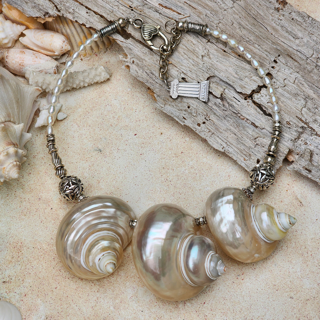 Florida Springs / Designer Mermade Jewelry Large Ocean Shell Necklace Shell Mother Of Pearl Stone Necklace Boho Seashell Necklace