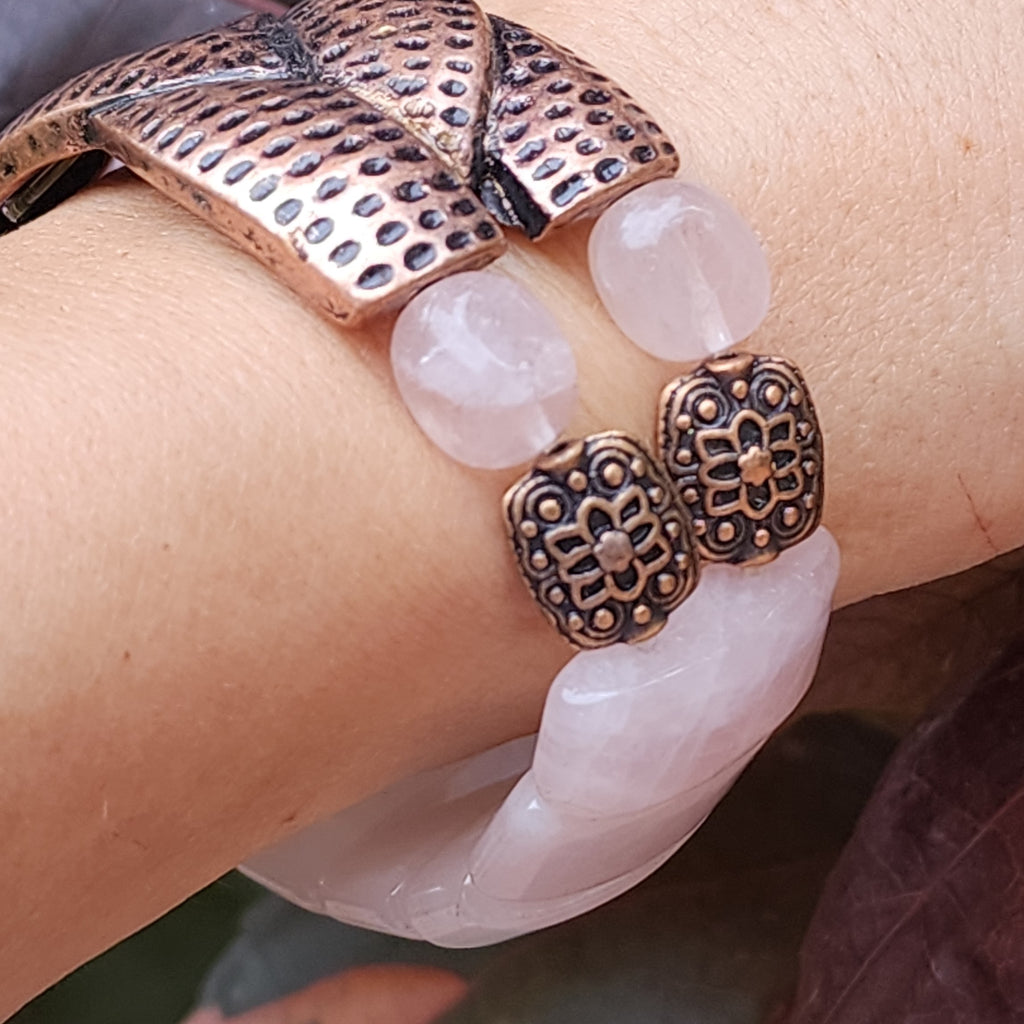 Rose Hugs Of Love / 6