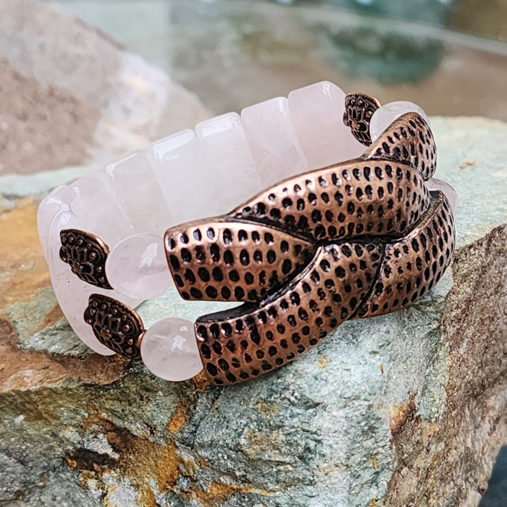 Rose Hugs Of Love / 6