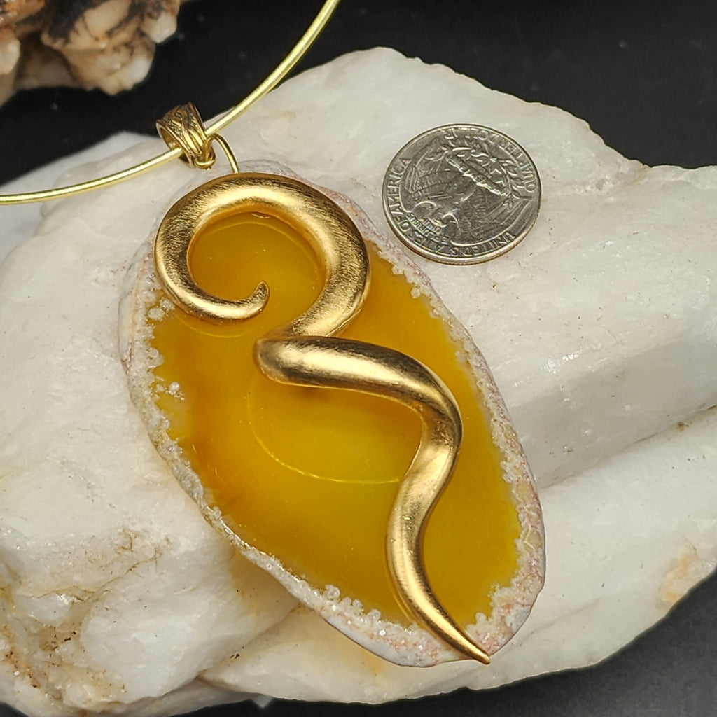 MY HONEY / Artisan Boho Necklace Designer Jewelry Vintage Gold Pendant Natural Agate Stone Simple Necklace Gift For Women