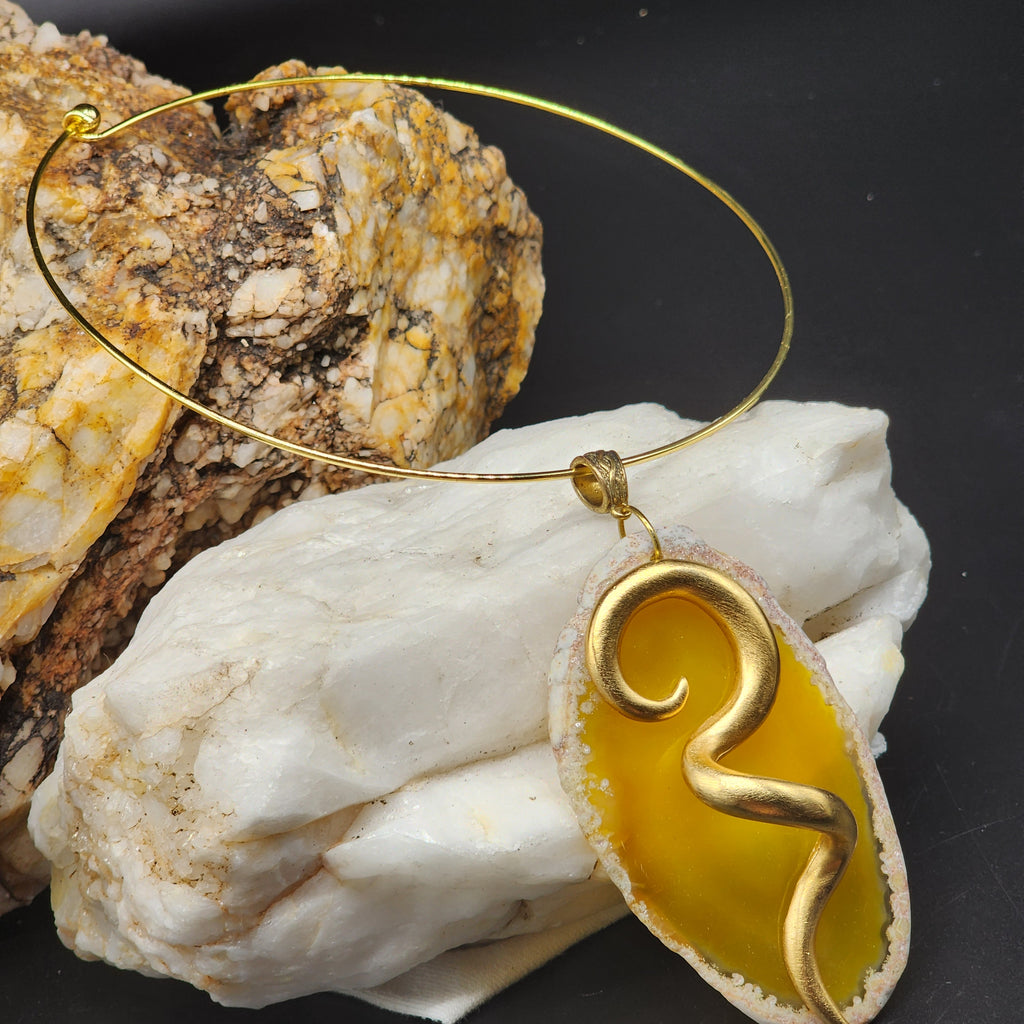 MY HONEY / Artisan Boho Necklace Designer Jewelry Vintage Gold Pendant Natural Agate Stone Simple Necklace Gift For Women