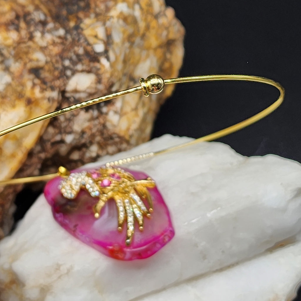 HOT ONE / Artisan Boho Necklace Designer Jewelry Gold Parrot Bird Pendant Natural Pink Agate Stone Unique Necklace Gift For Lady