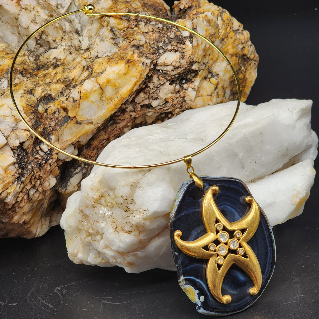Vacation Now / Artisan Boho Necklace Designer Jewelry Gold Sea Star Pendant Natural Blue Agate Stone Unique Necklace Gift For Lady