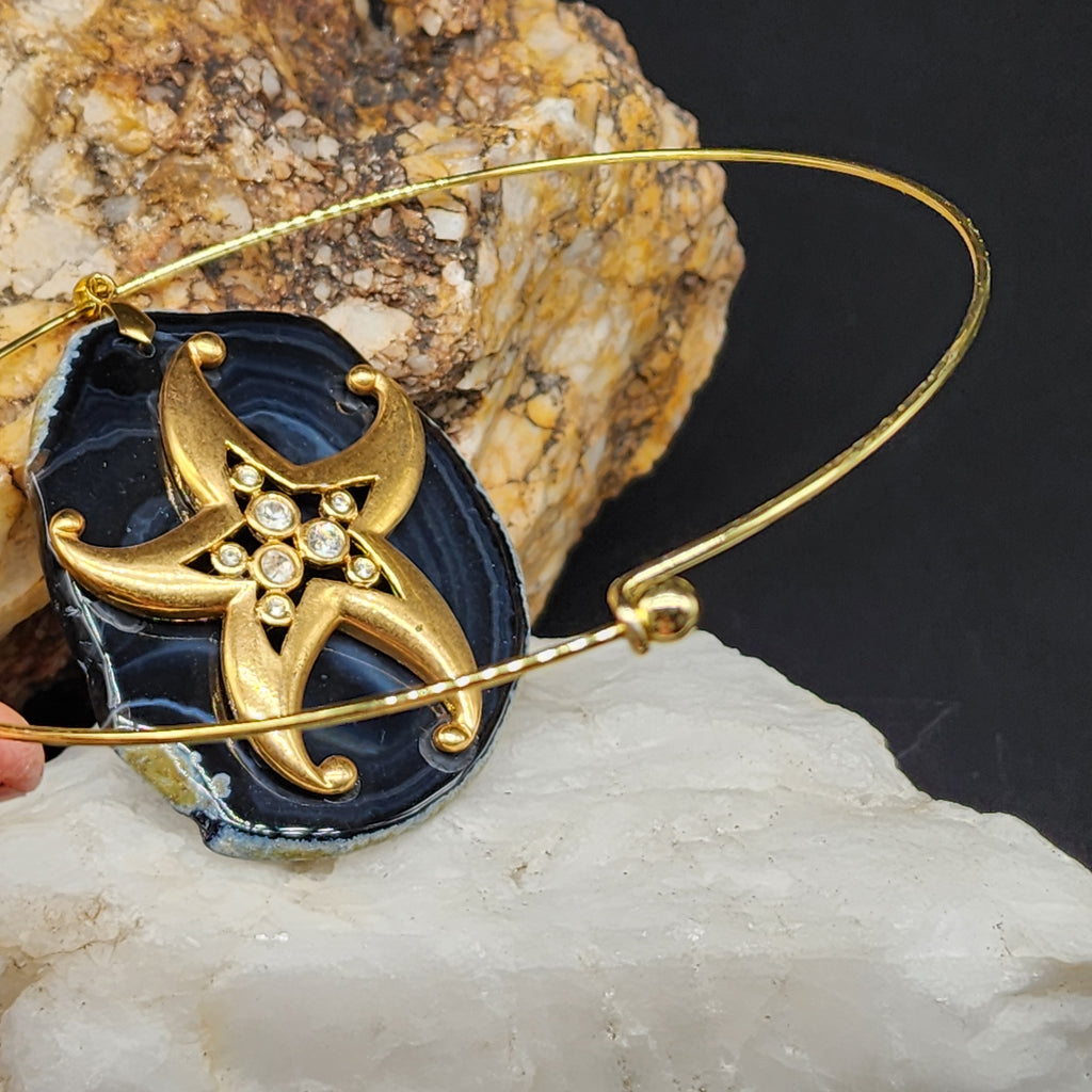 Vacation Now / Artisan Boho Necklace Designer Jewelry Gold Sea Star Pendant Natural Blue Agate Stone Unique Necklace Gift For Lady