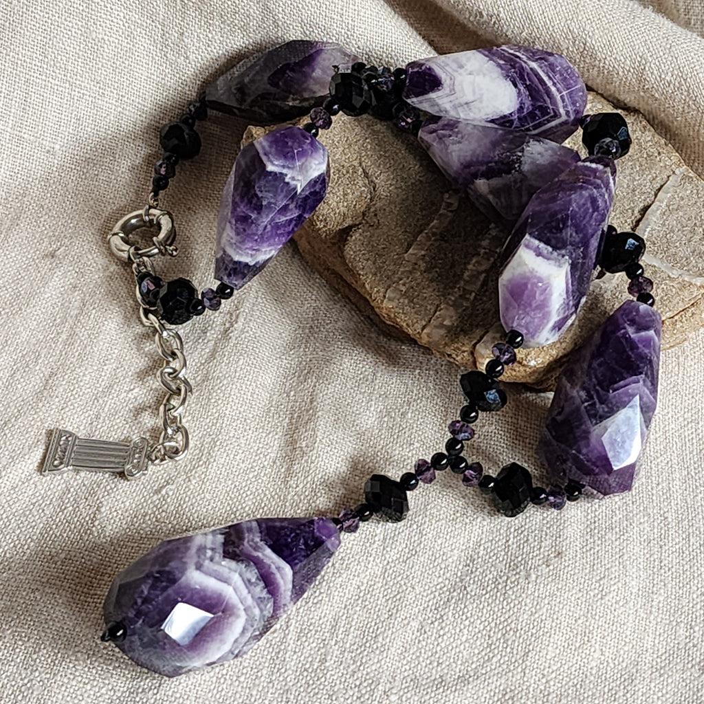 SPELL / Designer Jewelry Amethyst Necklace Big Natural Amethyst Beaded Necklace Boho Genuine Amethyst Necklace Gift for Momen