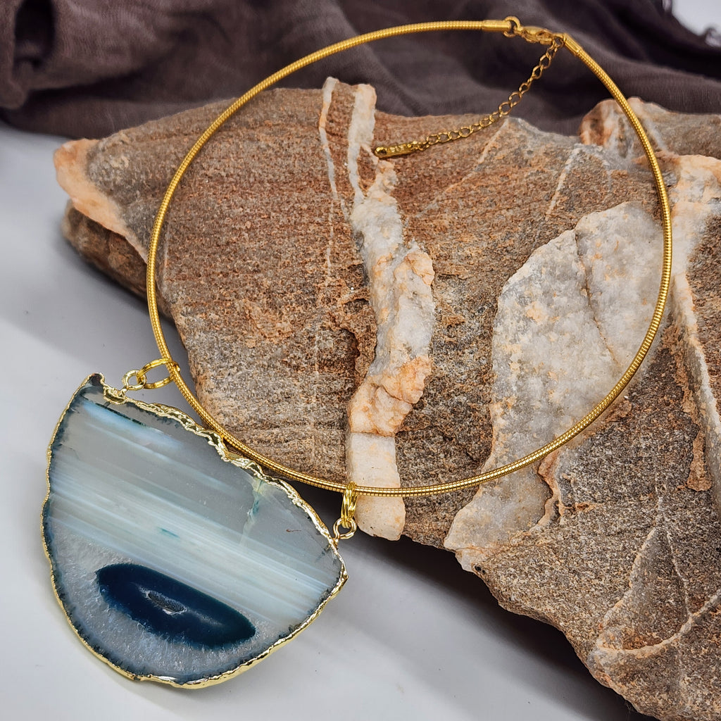 Grey Mist / Artisan Boho Necklace Designer Jewelry Vintage Gold Pendant Natural Agate Stone Simple Necklace Gift For Women