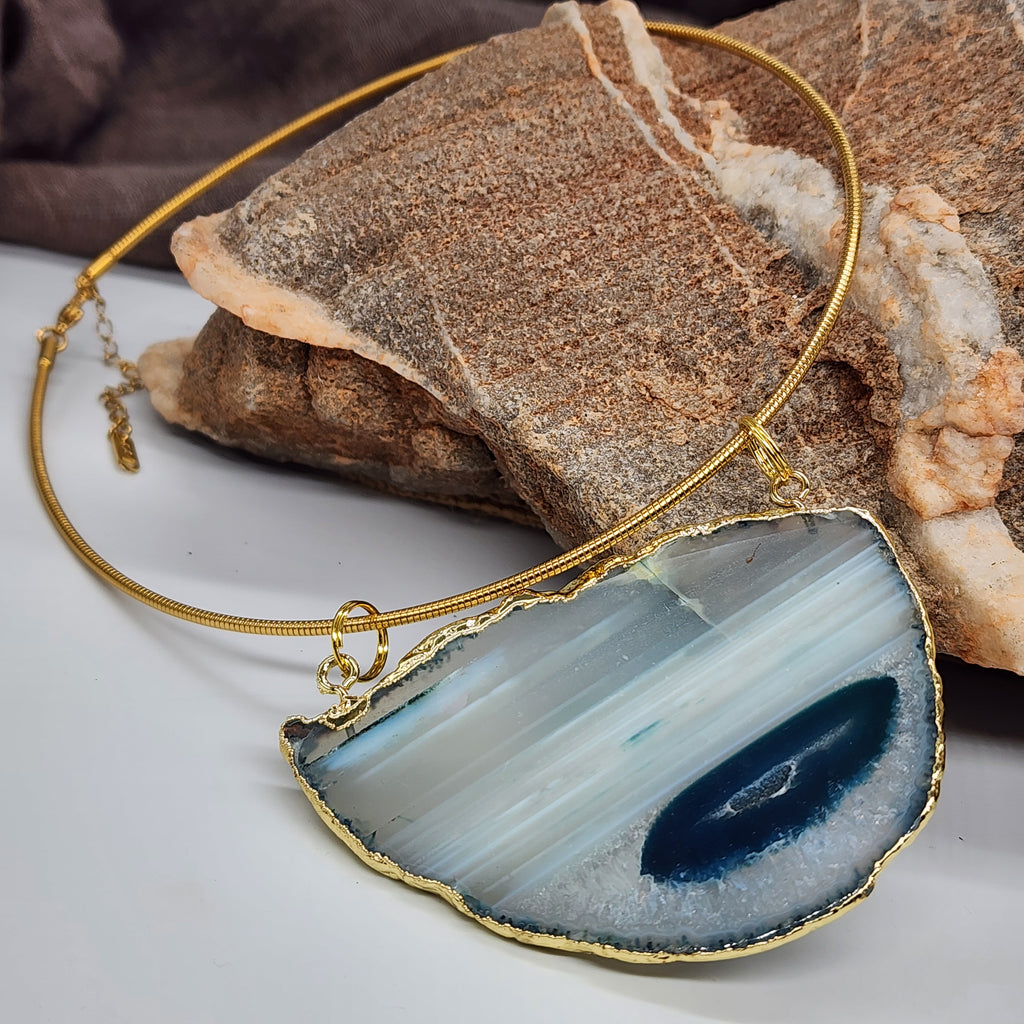 Grey Mist / Artisan Boho Necklace Designer Jewelry Vintage Gold Pendant Natural Agate Stone Simple Necklace Gift For Women