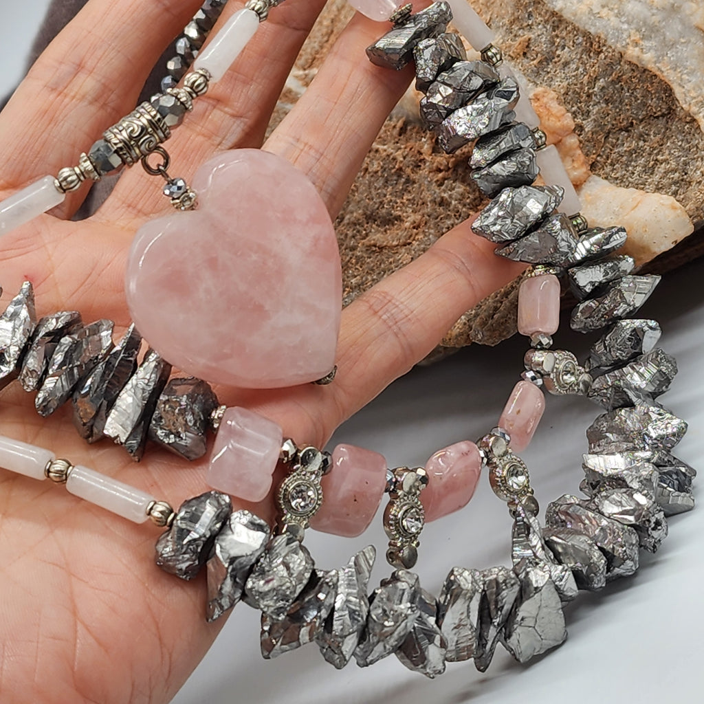 Legend Of LA CORAZÓN / Designer Jewelry Silver Pendant Genuine Rose Quartz Big Heart Necklace Boho Artisan Jewelry Gift Necklace