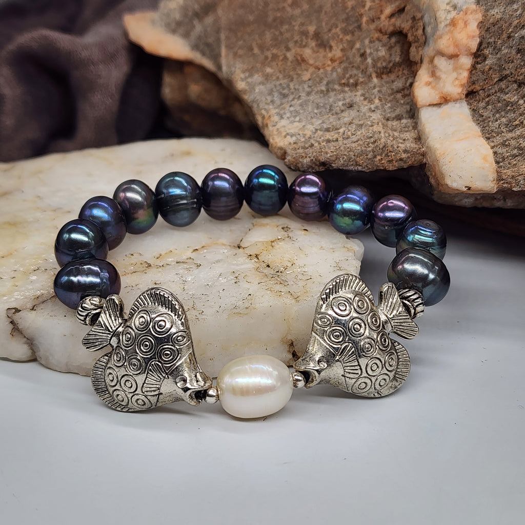 Kiss / Designer Jewelry Silver Bracelet Fish Natural Black Pearls Hypoallergenic Jewelry Most Popular Jewelry Gift For Women