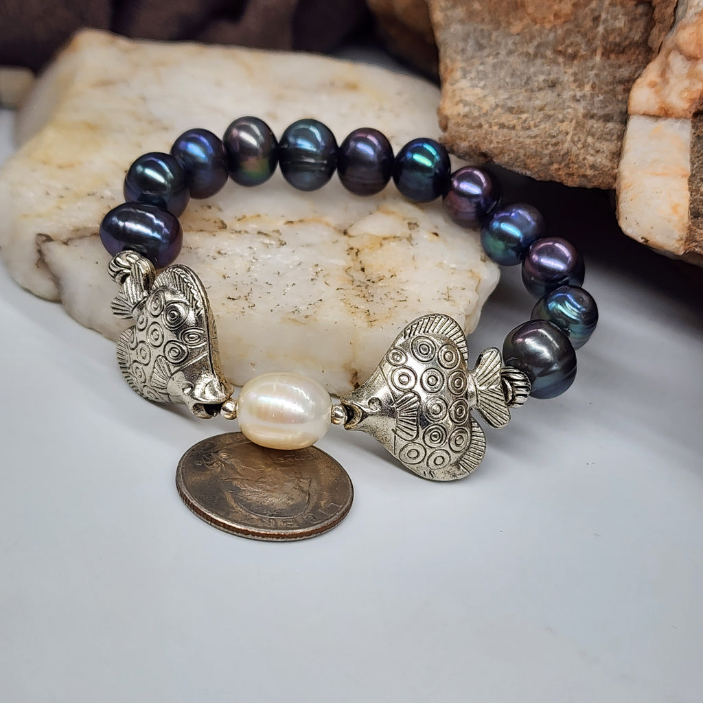 Kiss / Designer Jewelry Silver Bracelet Fish Natural Black Pearls Hypoallergenic Jewelry Most Popular Jewelry Gift For Women