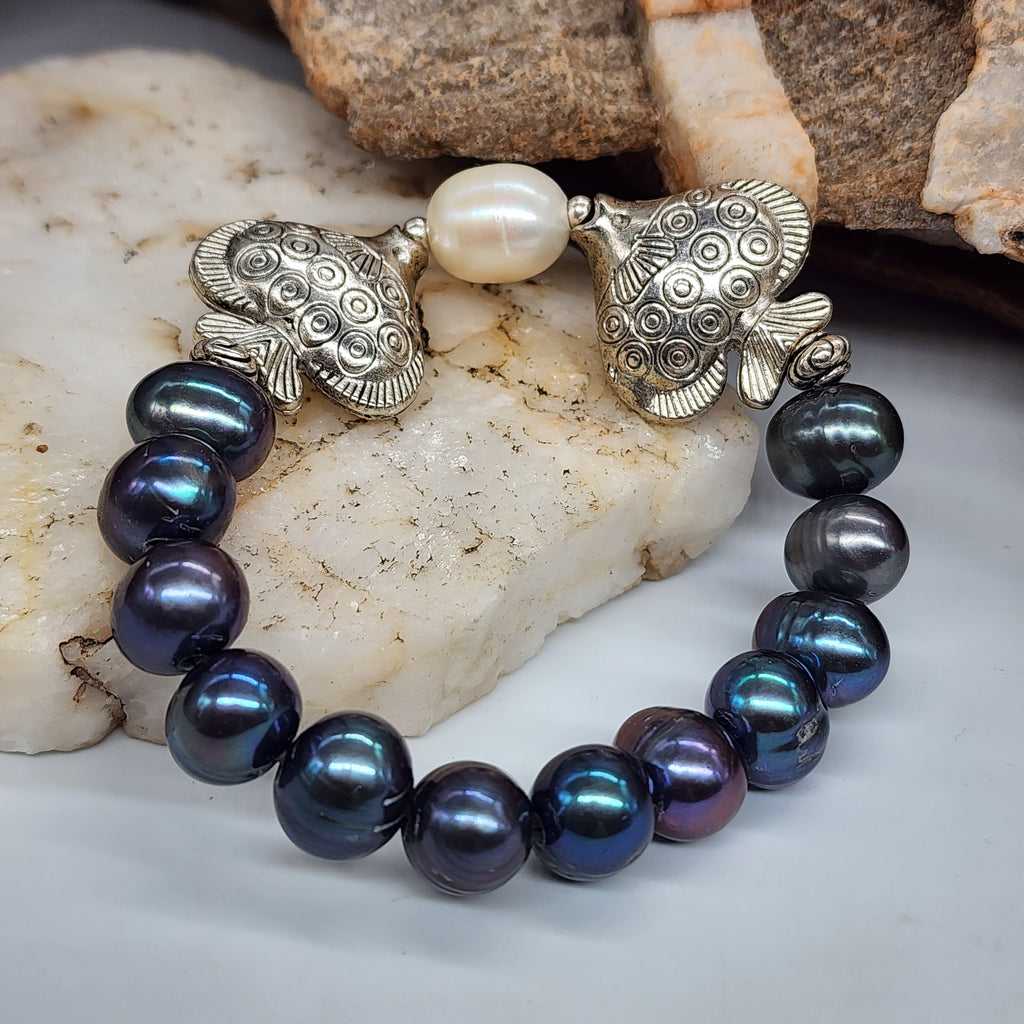 Kiss / Designer Jewelry Silver Bracelet Fish Natural Black Pearls Hypoallergenic Jewelry Most Popular Jewelry Gift For Women