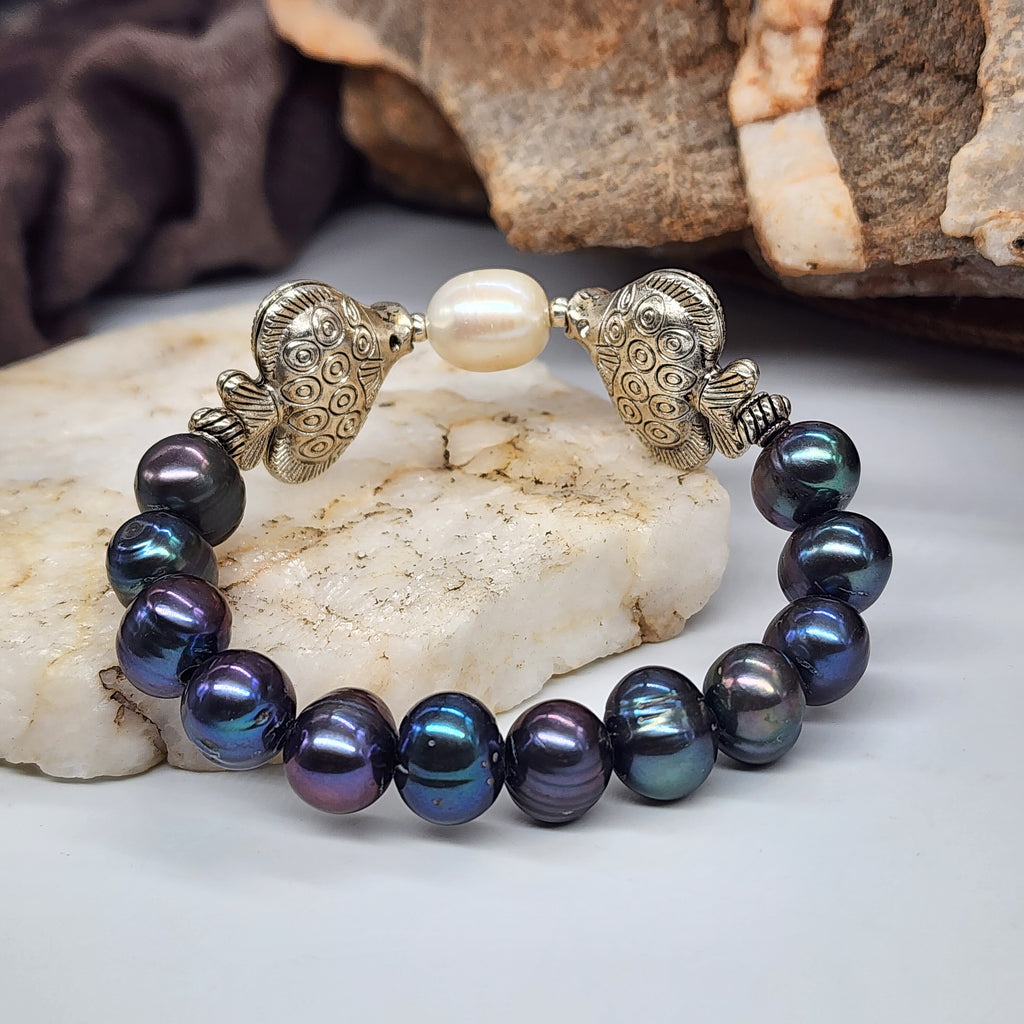 Kiss / Designer Jewelry Silver Bracelet Fish Natural Black Pearls Hypoallergenic Jewelry Most Popular Jewelry Gift For Women