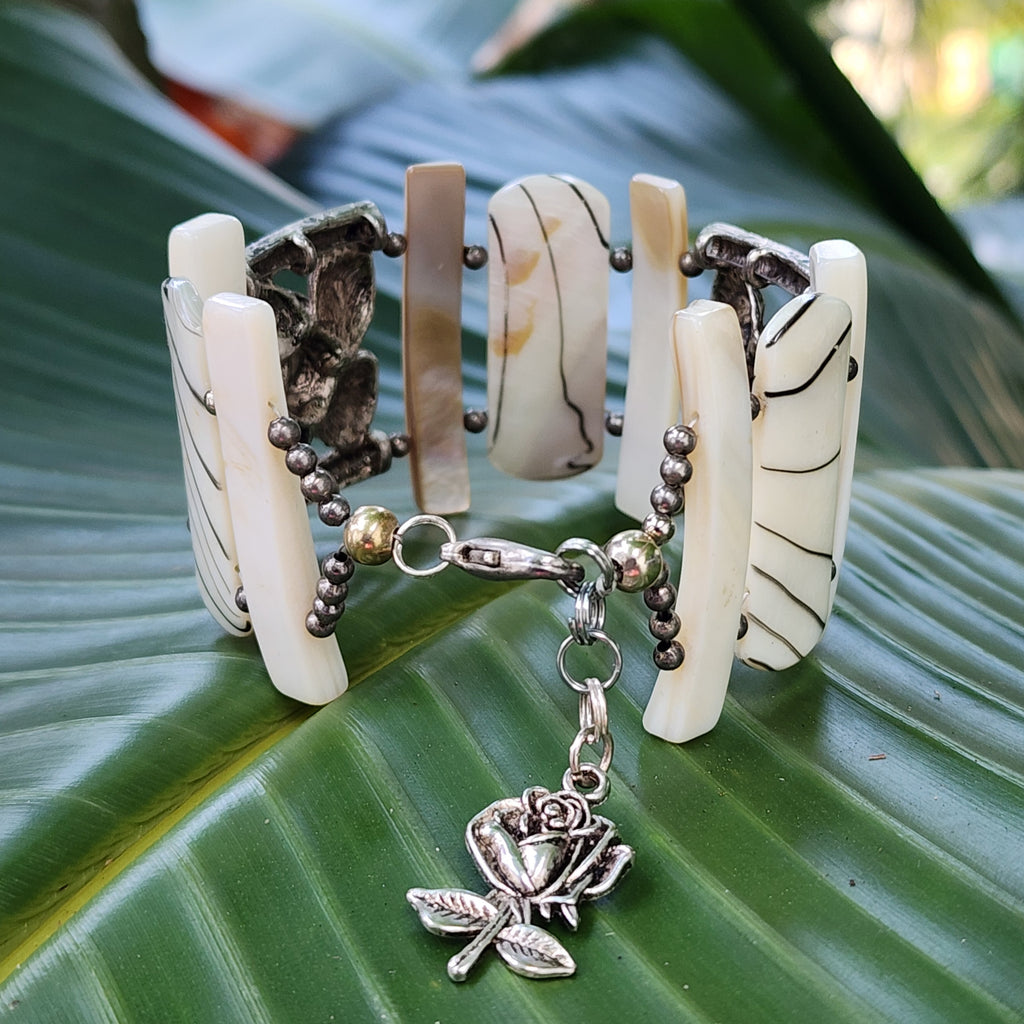 Spiritual Rose / 8.5