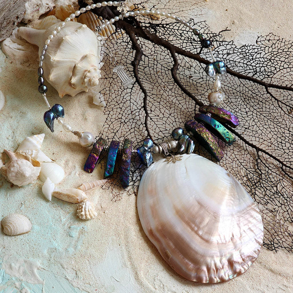 Over Horizon / Designer Jewelry Large Ocean  Big Shell Necklace Mother Of Pearl Necklace Baroque Pearl  Black Tahitian Pearl