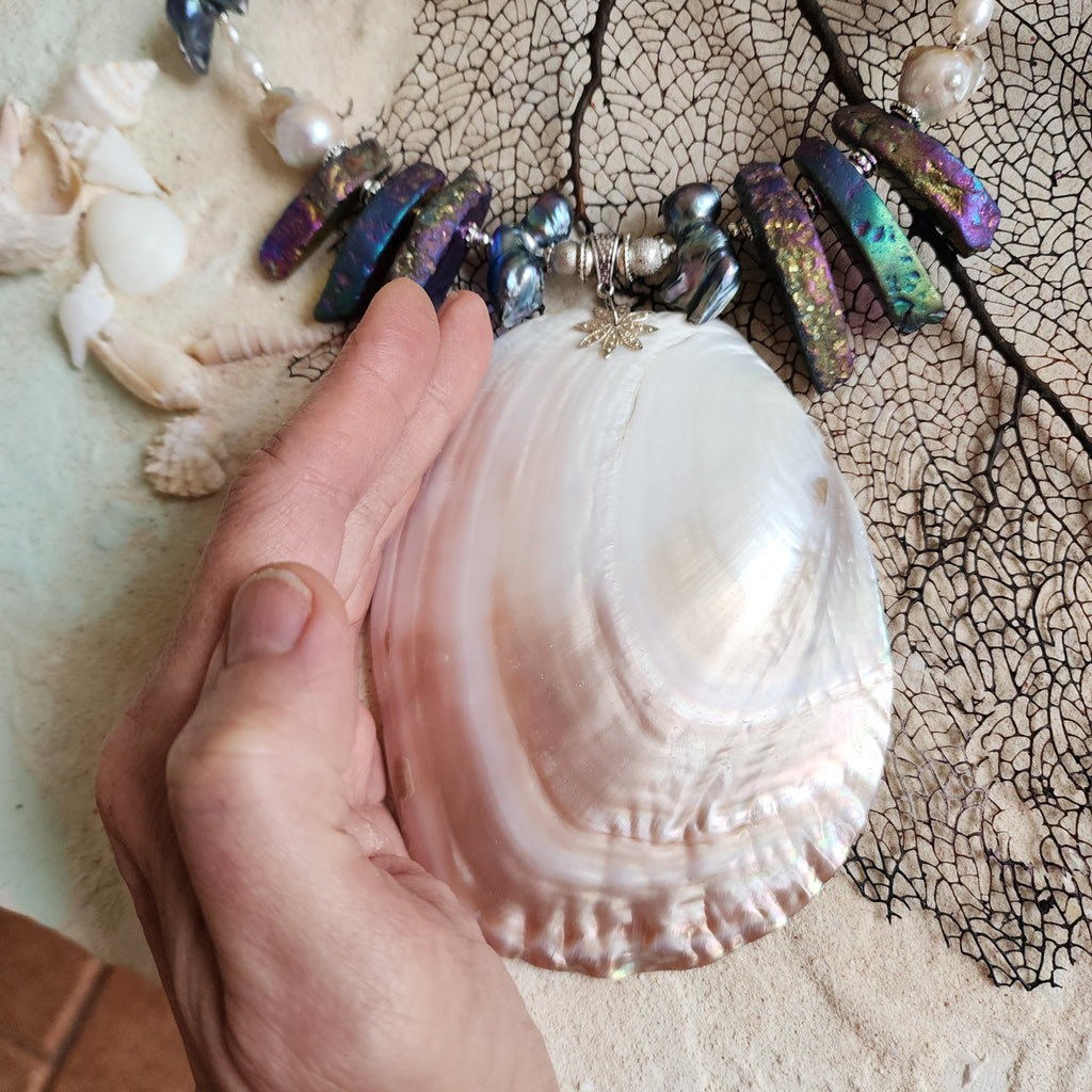 Over Horizon / Designer Jewelry Large Ocean  Big Shell Necklace Mother Of Pearl Necklace Baroque Pearl  Black Tahitian Pearl