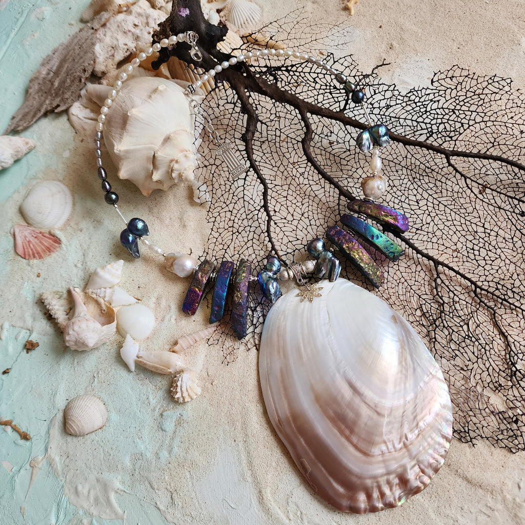 Over Horizon / Designer Jewelry Large Ocean  Big Shell Necklace Mother Of Pearl Necklace Baroque Pearl  Black Tahitian Pearl