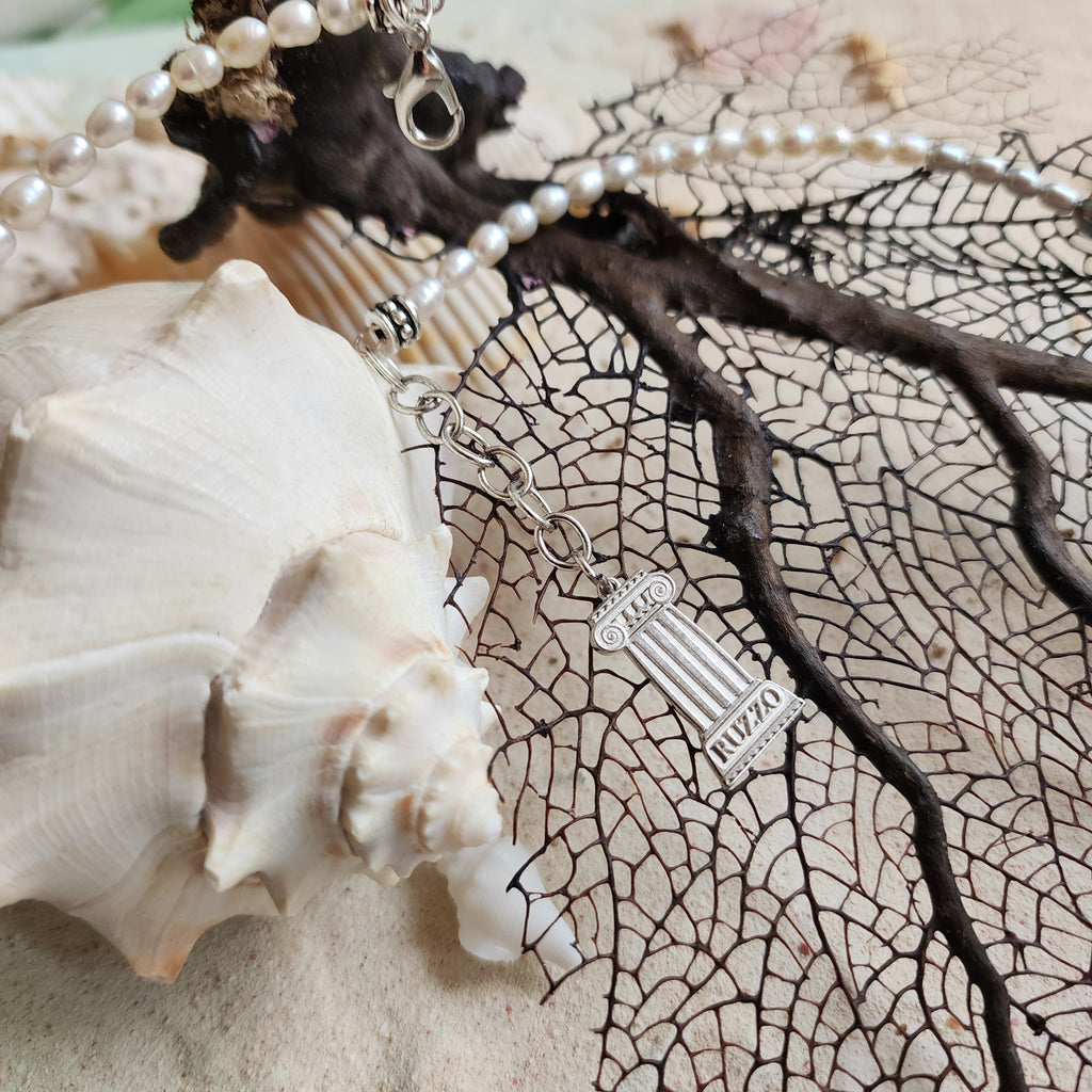 Over Horizon / Designer Jewelry Large Ocean  Big Shell Necklace Mother Of Pearl Necklace Baroque Pearl  Black Tahitian Pearl