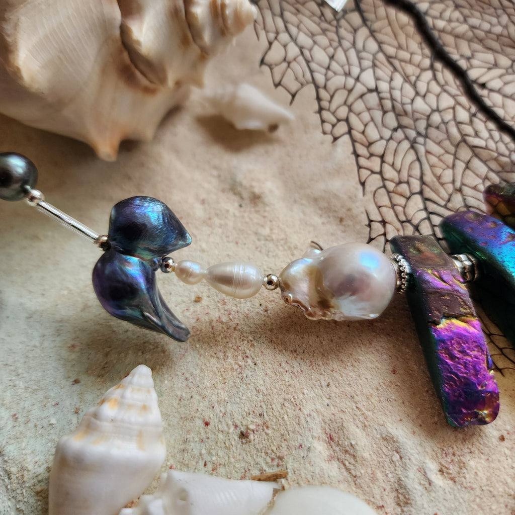 Over Horizon / Designer Jewelry Large Ocean  Big Shell Necklace Mother Of Pearl Necklace Baroque Pearl  Black Tahitian Pearl