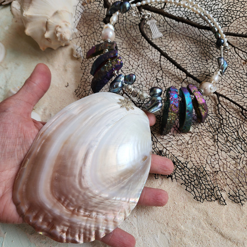 Over Horizon / Designer Jewelry Large Ocean  Big Shell Necklace Mother Of Pearl Necklace Baroque Pearl  Black Tahitian Pearl