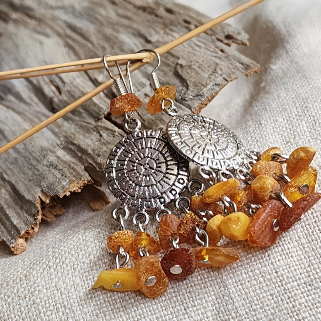 Autumn Glamor / Designer Jewelry Raw Amber Stone Pendant Hypoallergenic Surgical Steel Necklace with Natural Amber for Momen