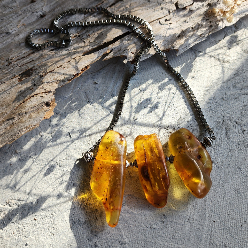 Ivanka / Designer Jewelry Raw Amber Stone Pendant Hypoallergenic Surgical Steel Necklace with Natural Amber Gift for Momen