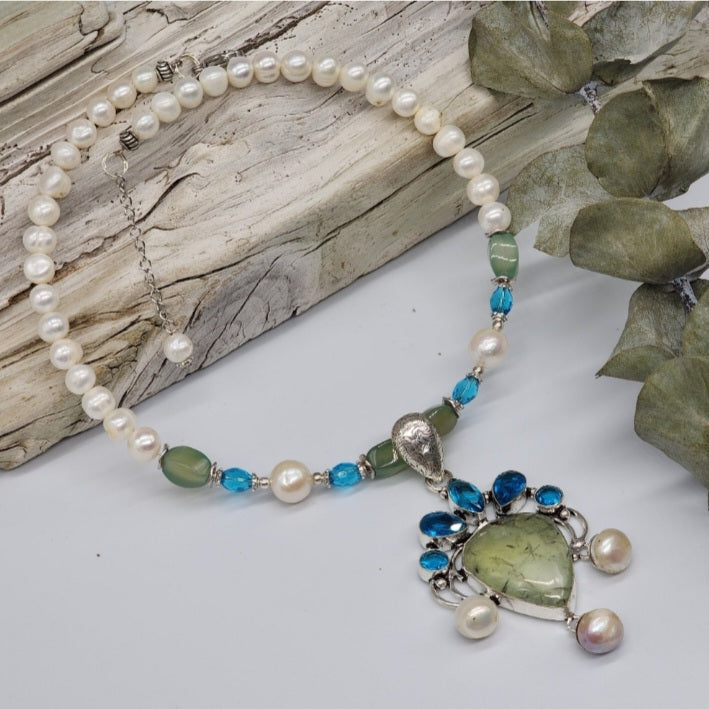 Bohemian Queen / Designer Jewelry Silver Pendant Genuine Prehnite Freshwater Pearls Necklace Boho Artisan Jewelry Gift for Lady