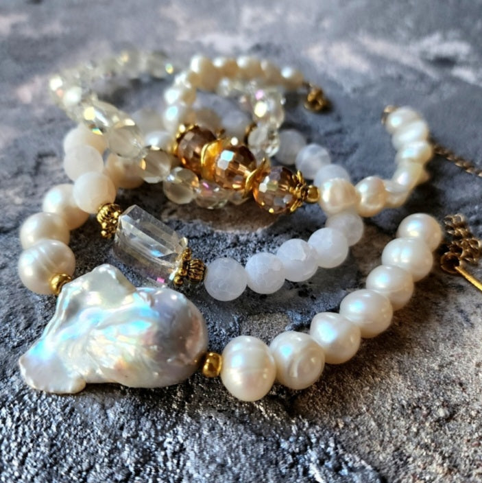 Here She Is / Most Popular Jewelry Silver Gold Bracelets Set Natural Pearls Hypoallergenic Bracelet Gift For Women