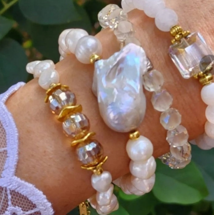 Here She Is / Most Popular Jewelry Silver Gold Bracelets Set Natural Pearls Hypoallergenic Bracelet Gift For Women