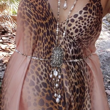 Endless Love / Designer Body Chain Necklace Silver Necklace For Women Large Baroque Pearl Pendant Unique Jewelry Gift For Lady