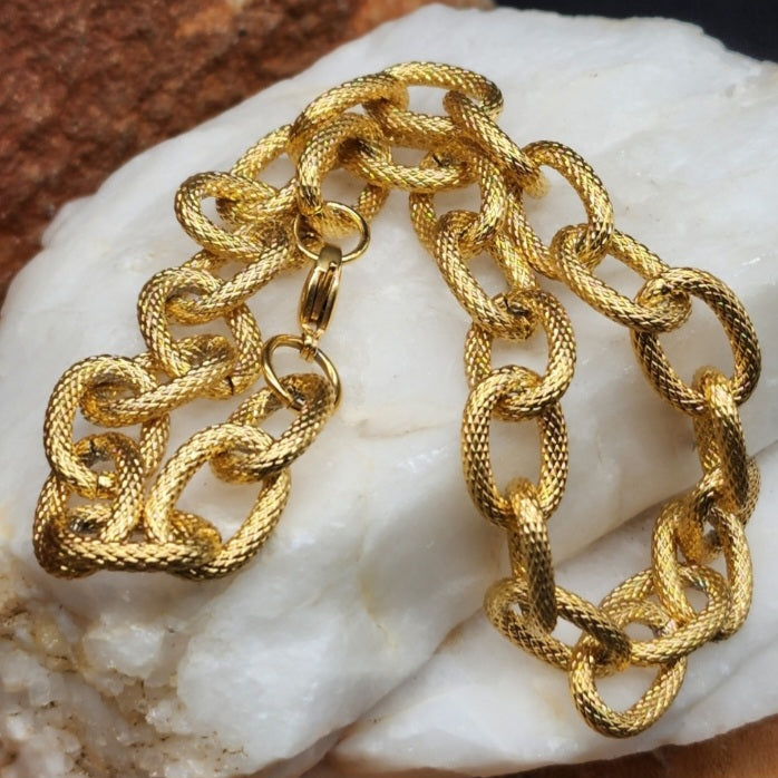 Guardian Of The Galleon / Gold Cross Genuine Freshwater Pearls Designer Jewelry Trendy Choker Hypoallergic Chain Gift For Lady