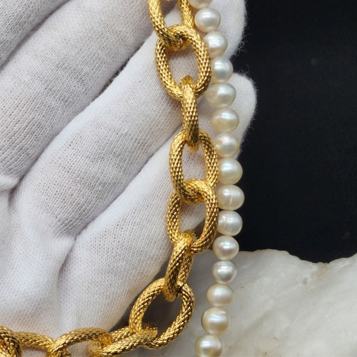 Guardian Of The Galleon / Gold Cross Genuine Freshwater Pearls Designer Jewelry Trendy Choker Hypoallergic Chain Gift For Lady