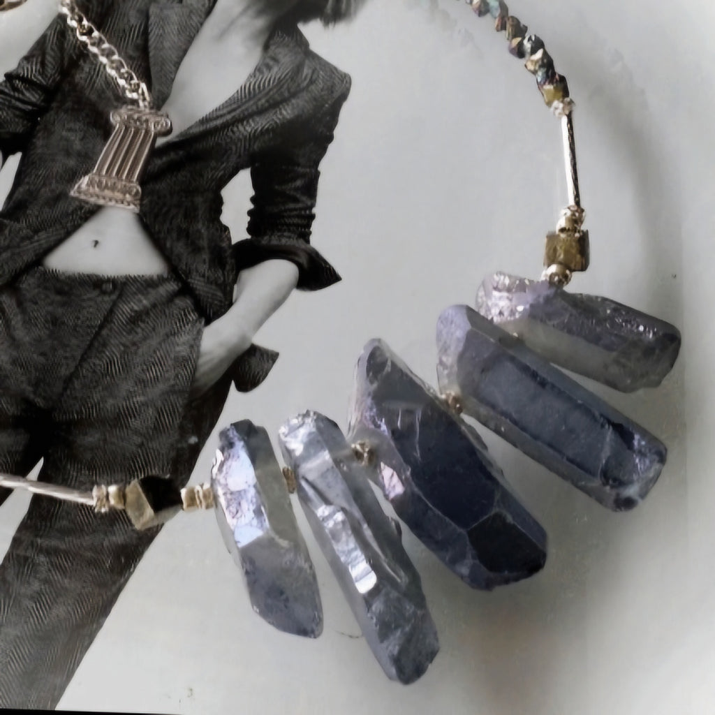 W / The Spirit Guide