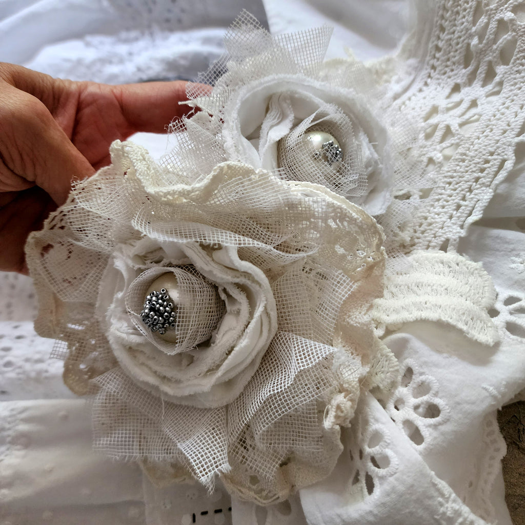 Spread Love Rose / Designer Maxi Dress size L/M Vintage Lace Edwardian Off-White Cotton Magnolia Belt Flower