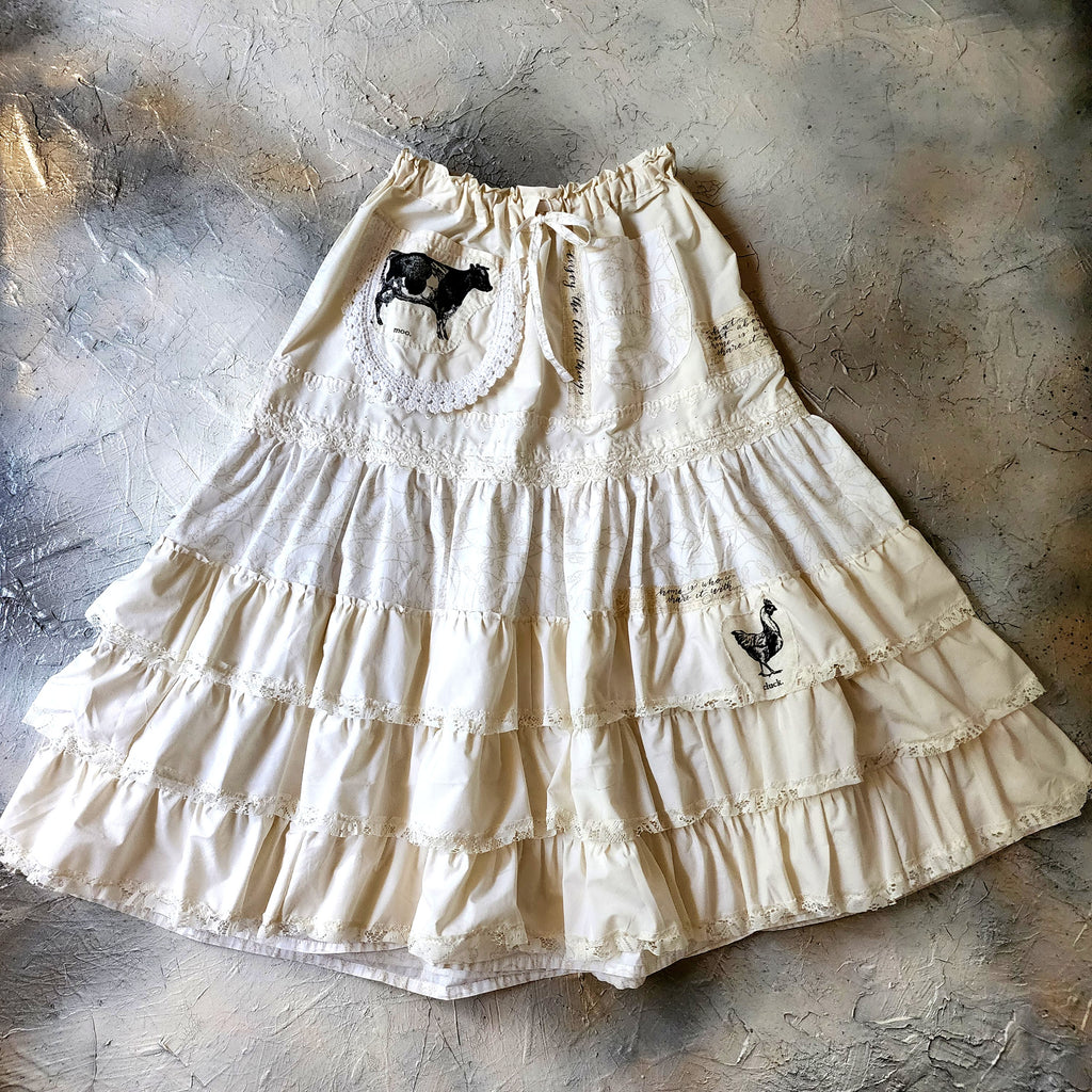 OINK OINK / Designer Maxi Skirt Boho Vintage Boro Patchwork Upcycled Antique Lace Sustainable Off-White Cotton Ruffle Skirt