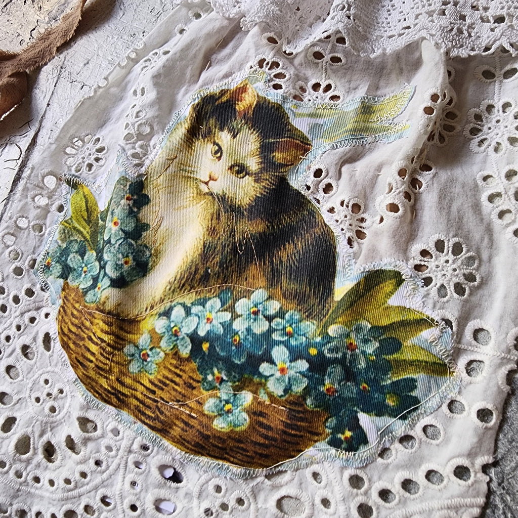 Shabbychic Cat/ Victorian ShabbyJabot Ruffle Pants Rose Print Like Boho Print madnolia Rose Concept Store Avangard