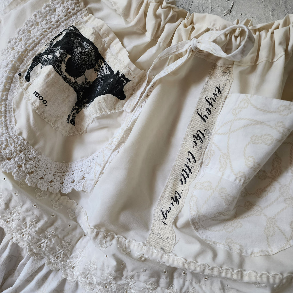 OINK OINK / Designer Maxi Skirt Boho Vintage Boro Patchwork Upcycled Antique Lace Sustainable Off-White Cotton Ruffle Skirt